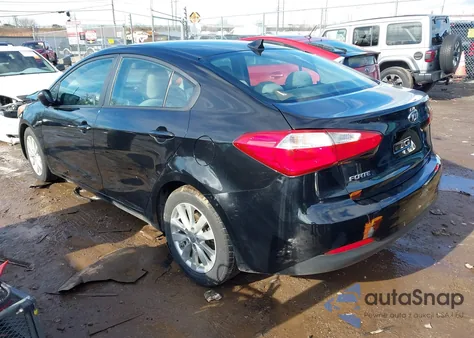 2015 Kia Forte Lx из США, поврежденный, VIN KNAFX4A66F5382608